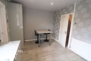 Photo 5- click for photo gallery